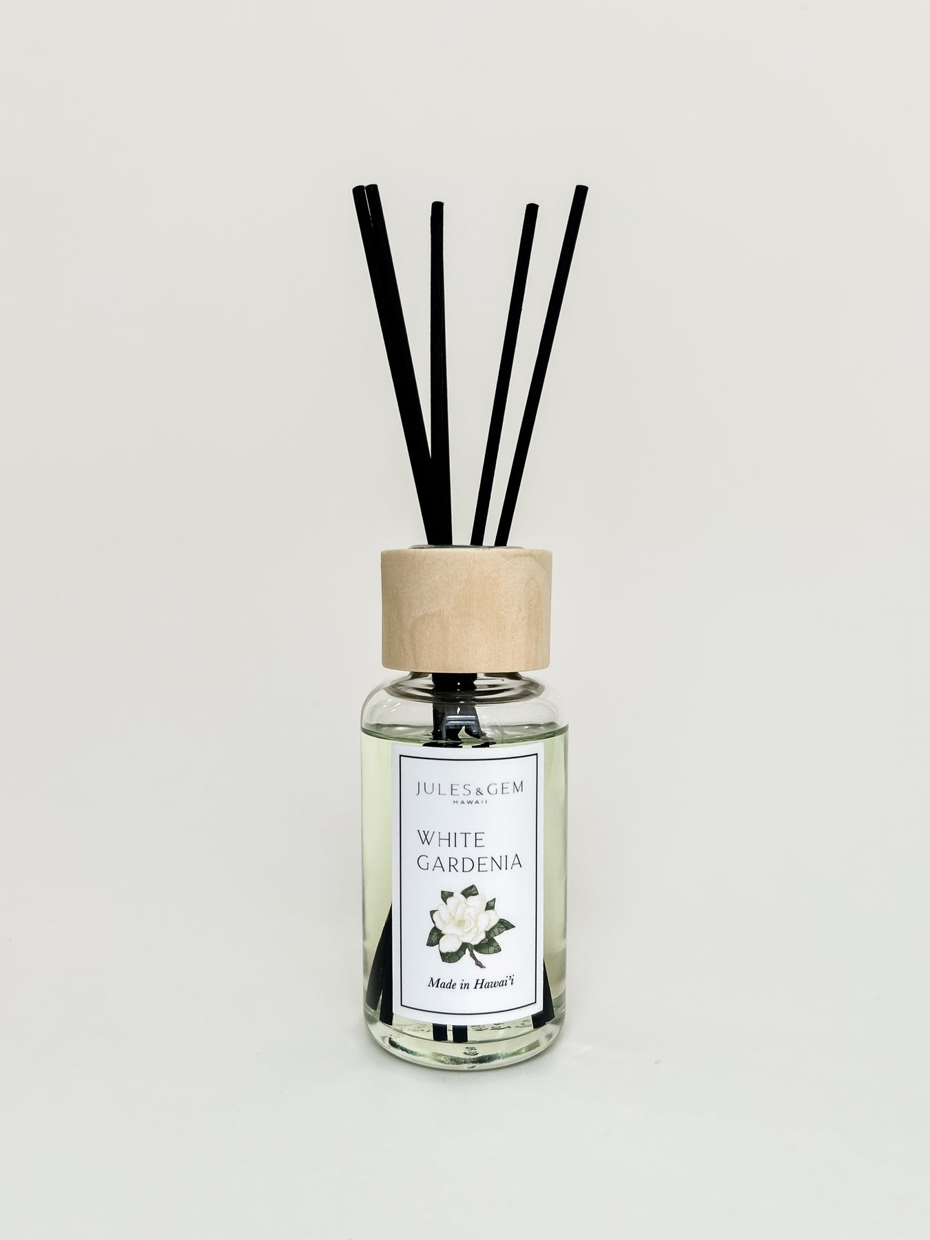 LOVSPA White Gardenia Reed Diffuser Oil Refill with Replacement Reed Sticks